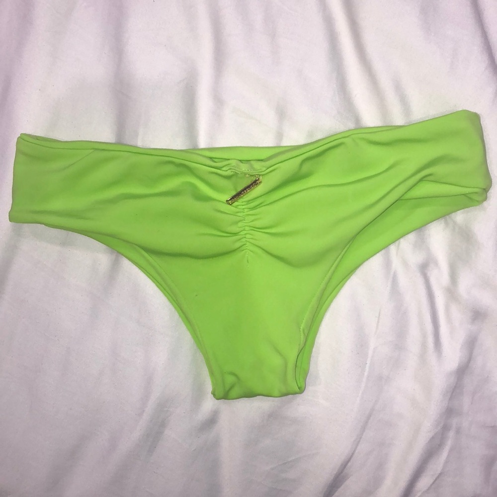 Green vintage San Lorenzo bottoms